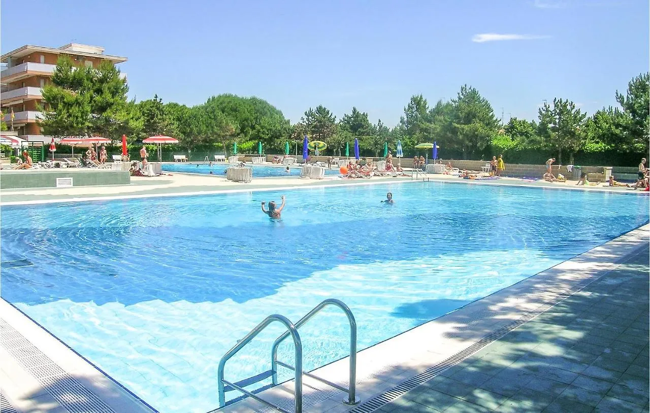 Awesome Apartment In Bibione With Kitchenette